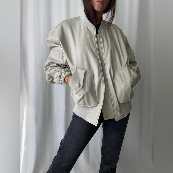 BIANCA BOMBER JACKET 🆕 — In Gray/stone - Picture 6 of 11